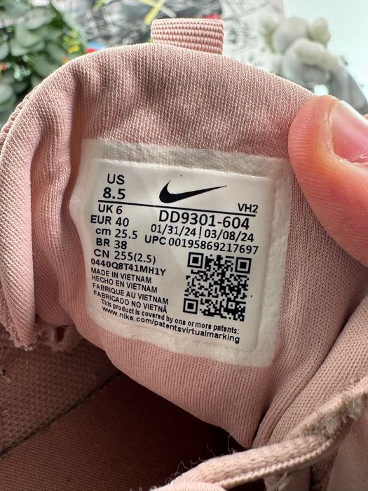 Кросівки Nike Renew 40 розмір Е7660