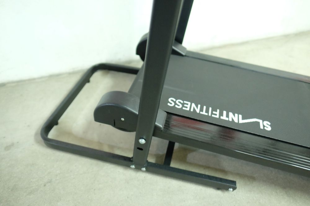 Slantboard - The reverse treadmill