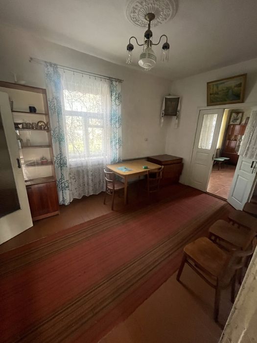 Продам газифікований будинок , є грубка ..