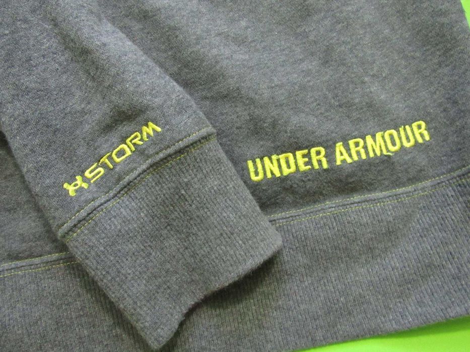 Under Armour STORM BLUZA Z KAPTUREM do biegania rozmiar S