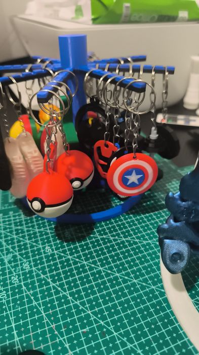 Chaveiros variados impressos em 3D