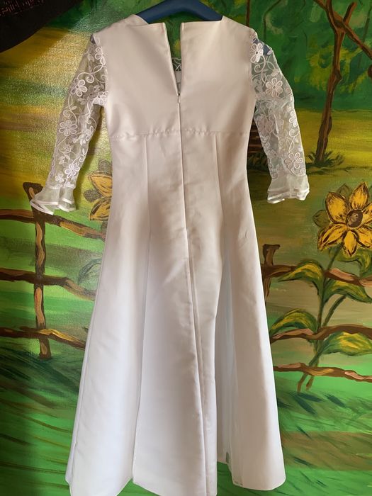 Плаття біле, довге