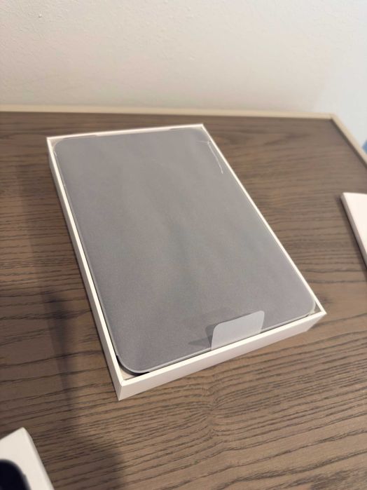 iPad mini A17 Pro 256GB Wi-Fi Cinzento Sideral (última versão) - Como Novo, Bateria 100%