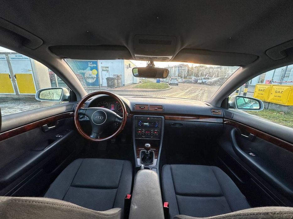 Audi A4 B6 2.0benzynka dobry stan