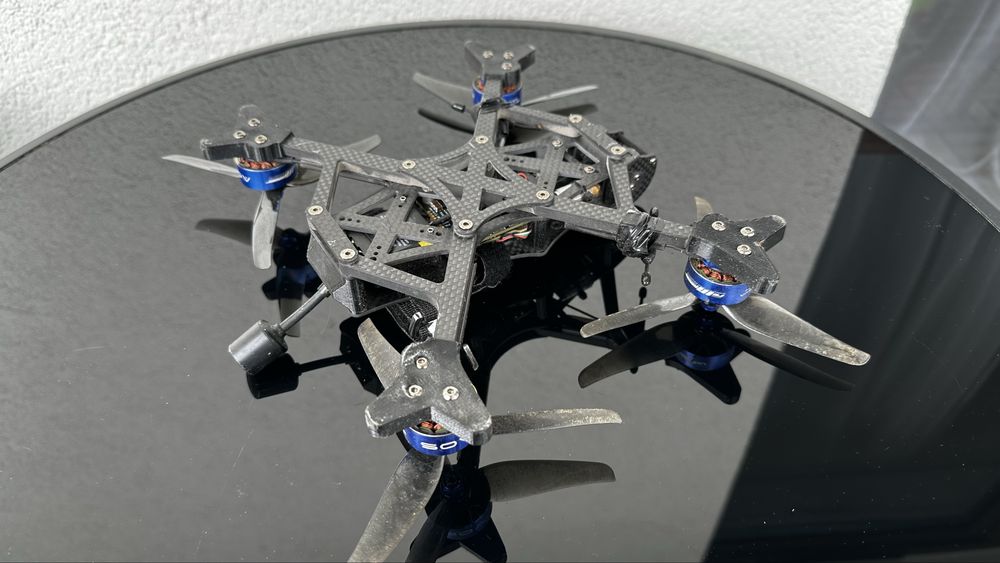 Dron FPV aos5 6S O3 elrs
