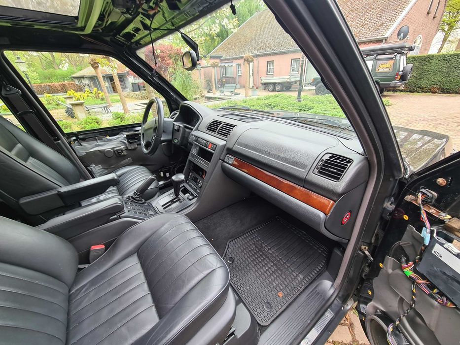 Range Rover p38 Peças Usadas bancos parachoques protecoes farois