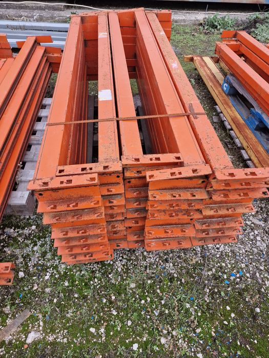 Estantes de arrumação baratas para desocupar