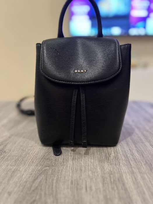 Dkny рюкзак оригинал