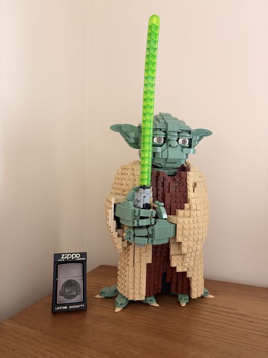 Lego Star Wars Yoda montado
