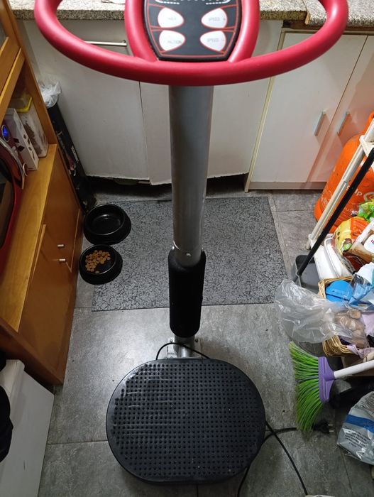 Plataforma plataforma vibratória Vibro Form Total como nova