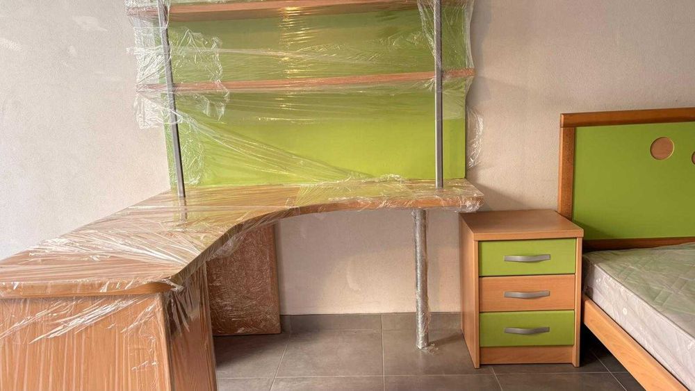 Mobília completa de quarto infantil / adolescente