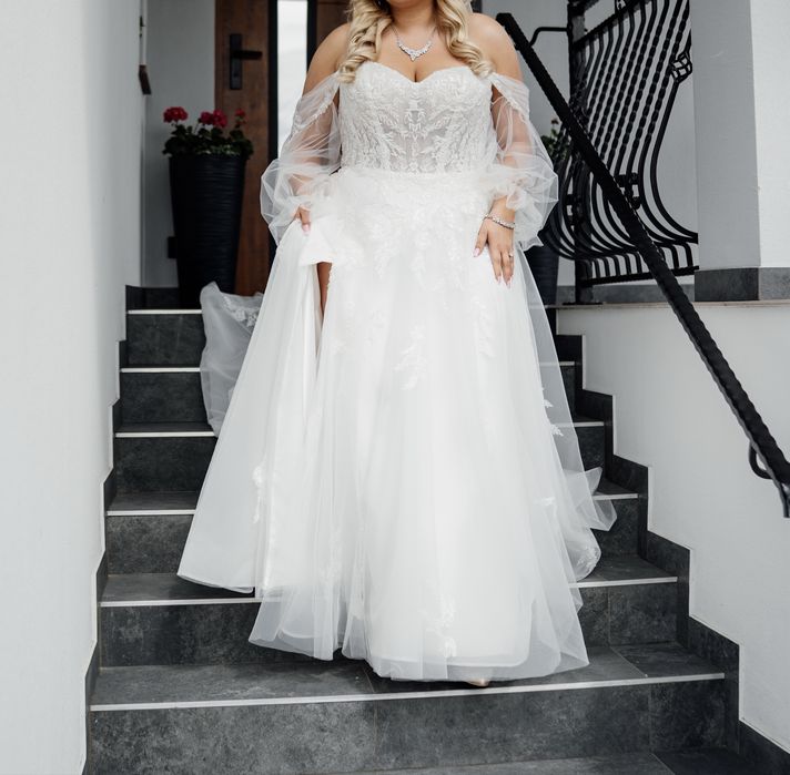 Suknia ślubna Maggie Sottero z rękawkami