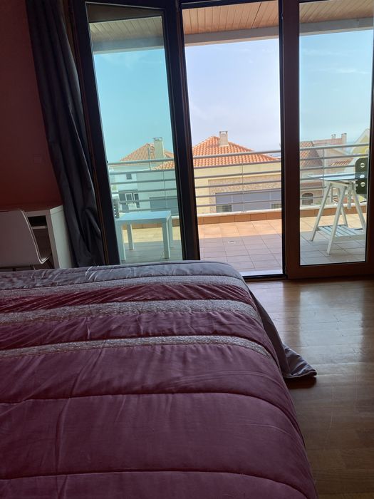 Alugo quarto para casal ou 2 pessoas