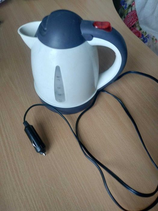 Чайник автомобільний електричний 24В