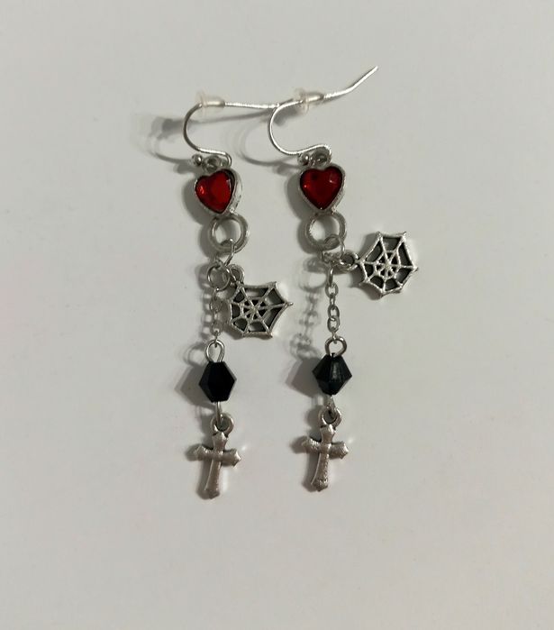 Готичні прикраси, сережки в пупок, чокер