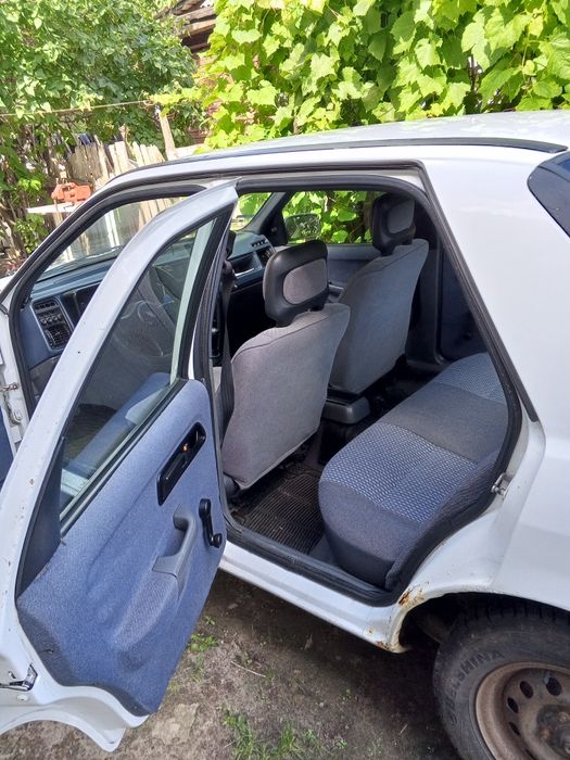 Продам ФОРД СИЕРРА 87 р.в на ходу без акума всі питання по тел.