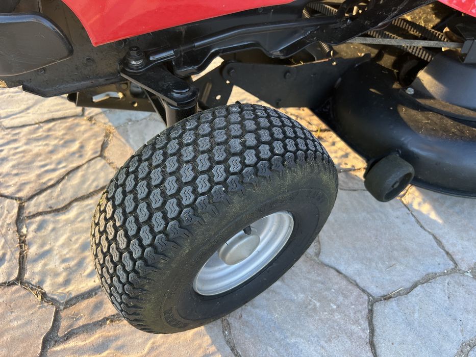 Traktorek ogrodowy Snapper RD2040 – klasa premium!