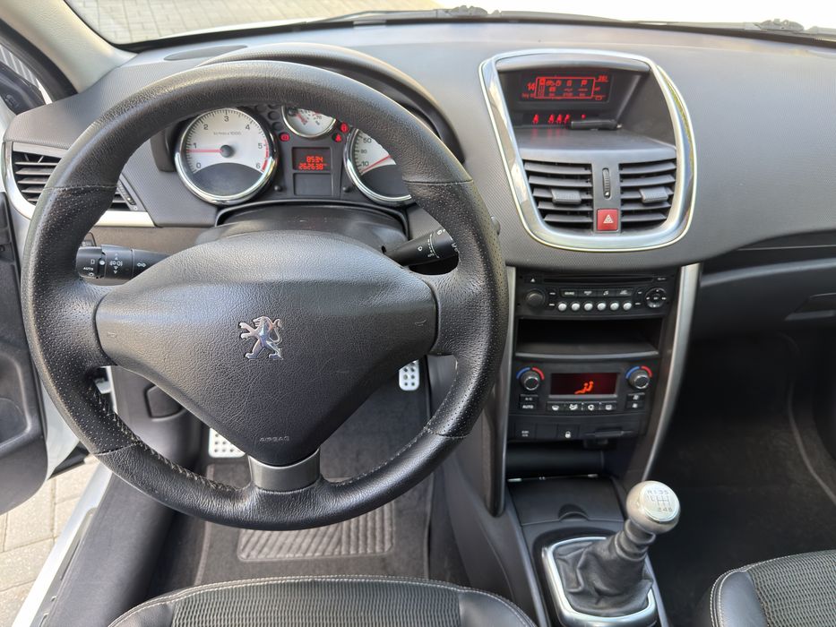 Peugeot 207 1.6HDi Sport Nacional