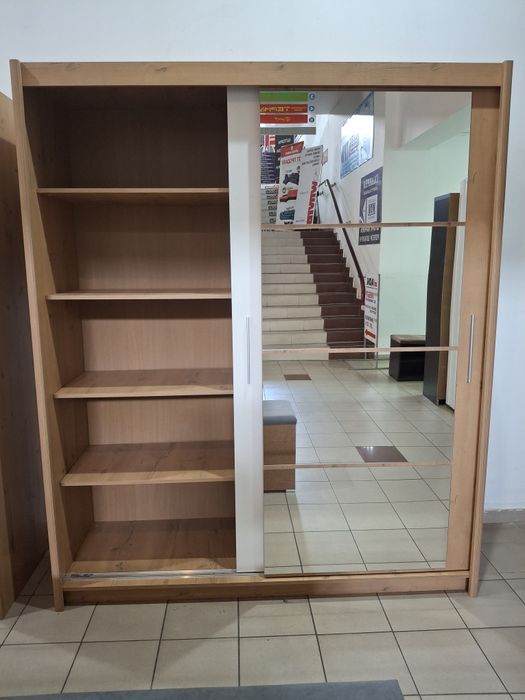 Шафа-купе Нова стильна