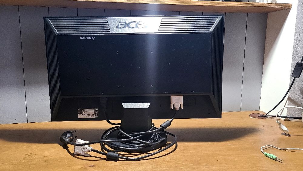 Монітор Acer V233H