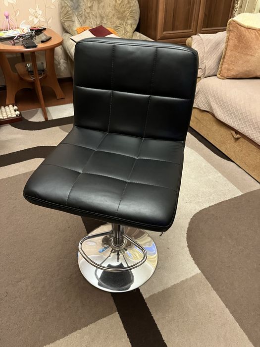 Барний стілець б/у