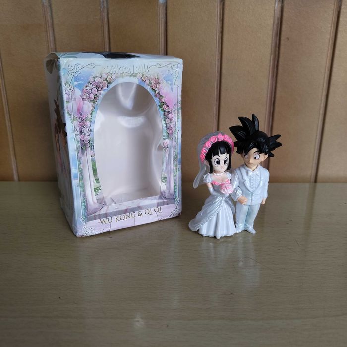 Figura Casamento Son Goku e Kika Dragon Ball
