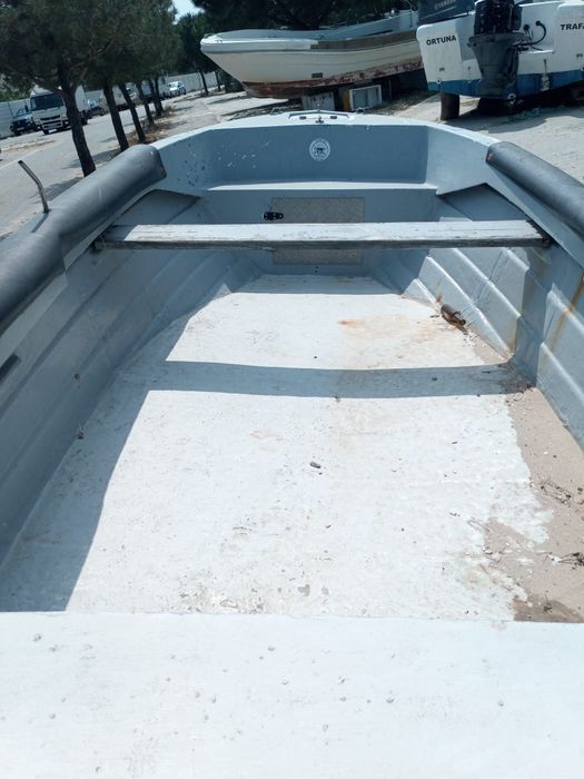 Barco Fibramar 4.80 sem documentos
