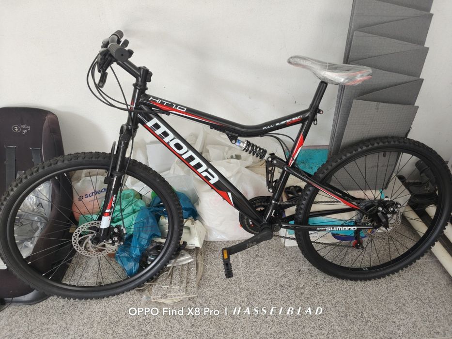 Bicicleta Moma nova