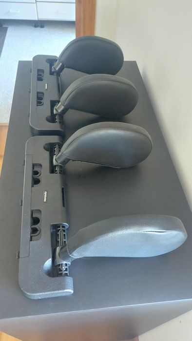 Apoios de cabeça ajustável Norauto ( vendo individualmente)