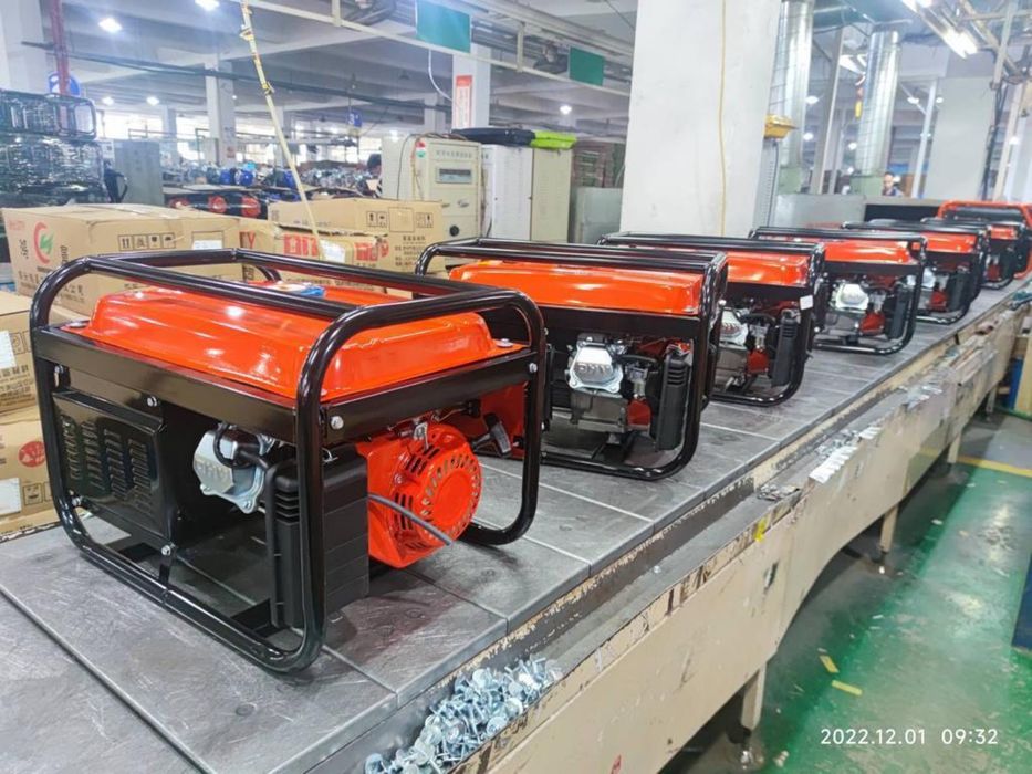 Бензиновий генератор 3,5 кВт