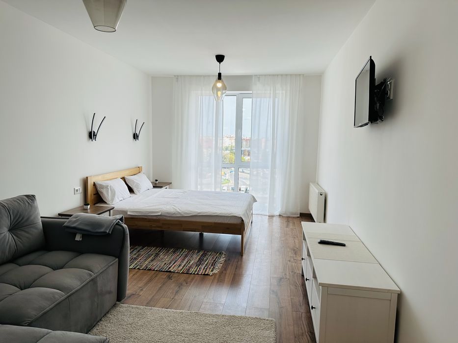 ПОГОДИННО 600 Яровиця, дрім таун, кондеціонер!