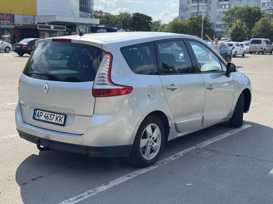Renault Scenic 1.5dci k9k 6ступка цікавить обмін на бус