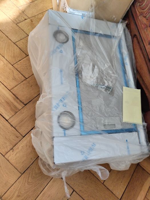 Okap TOFLESZ ok-7 vega, OK-7 VEGA GLASS INOX czarne szkło
