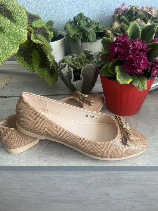Туфлі літні …..бежеві