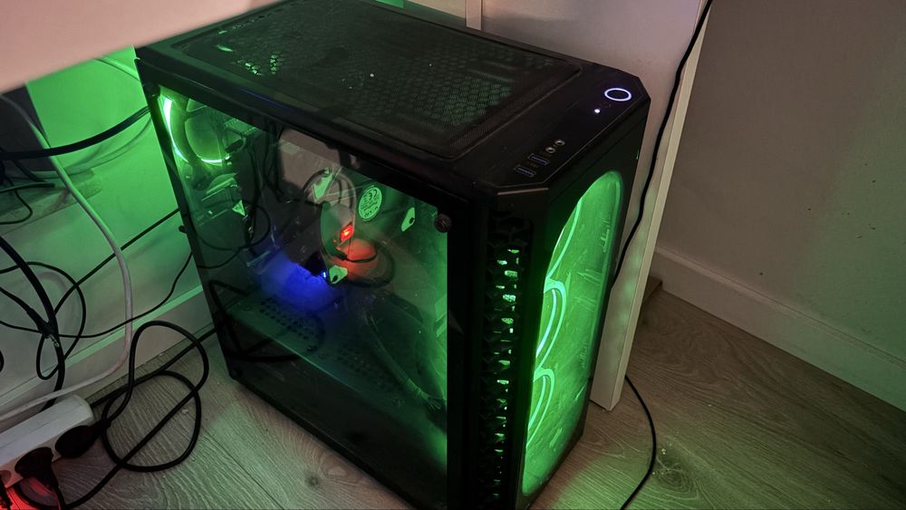 Komputer Gamingowy | Procesor I9-9900k | 32GB Ram | Dysk SSD 1TB