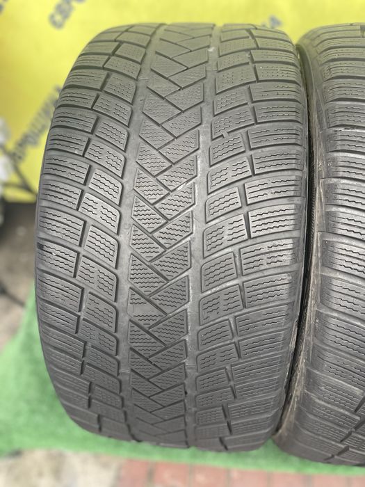 Vredestein 305/35r21 пара зима резина шини б/у склад оригінал