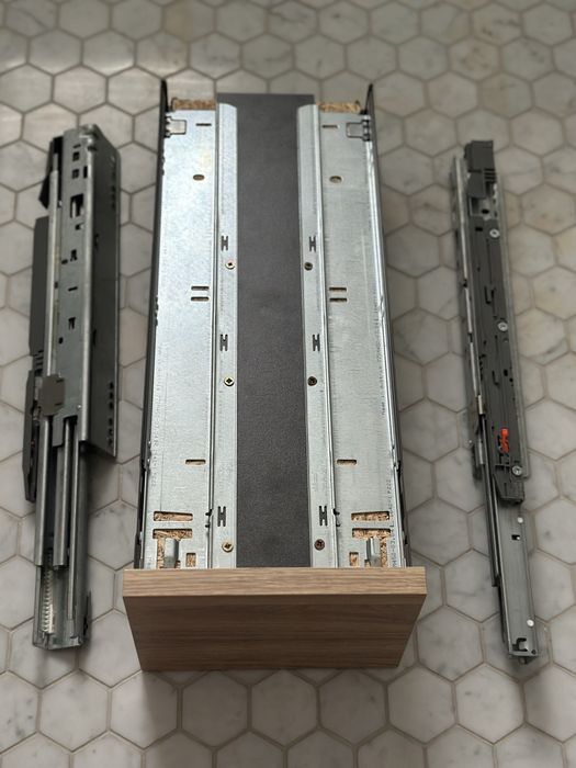 Blum prowadnice 1 komplet za darmo
