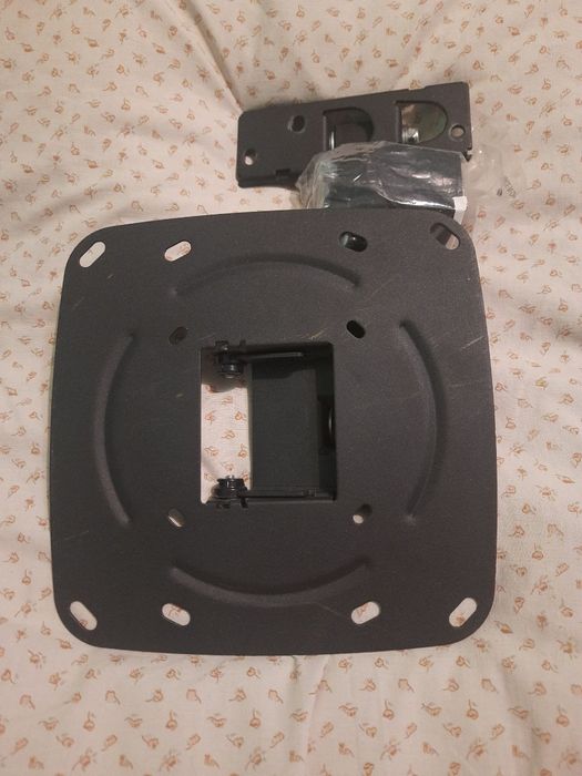 Крепление для телевизора