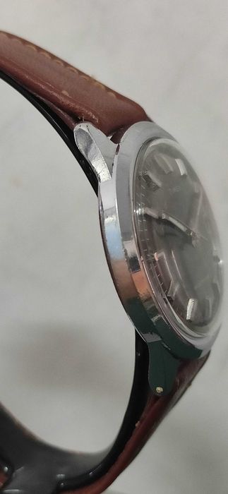 Relógio antigo TIMEX de corda manual (vendido)