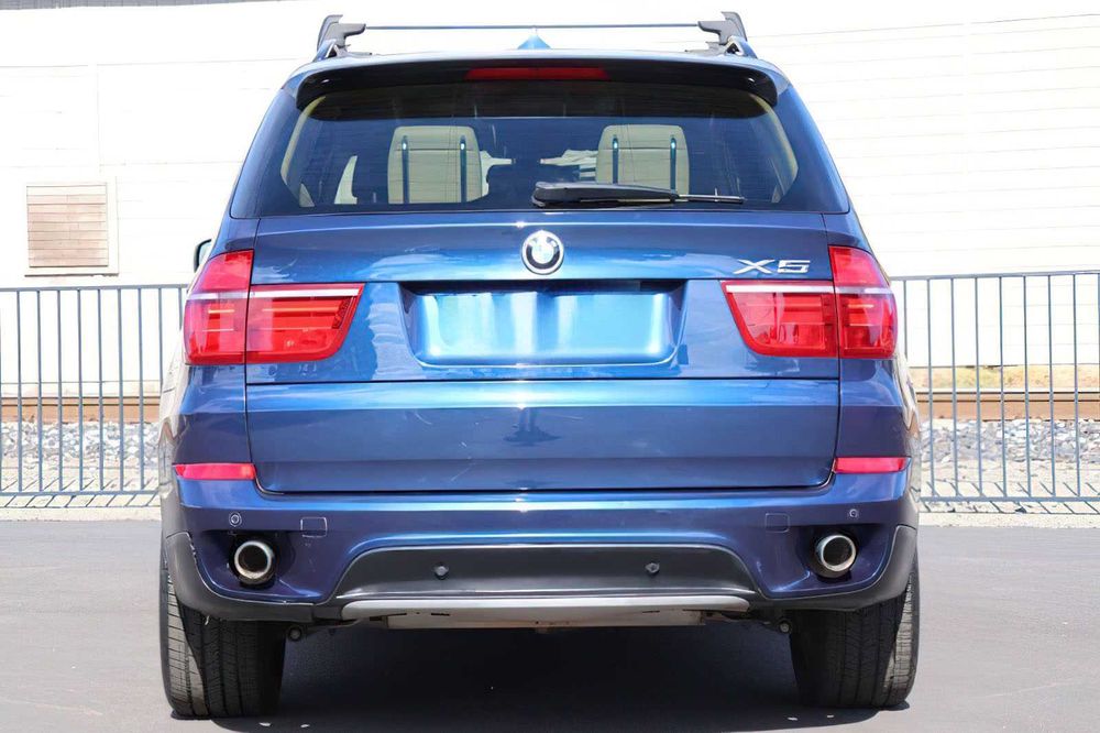 BMW X5 xDrive35d      2013