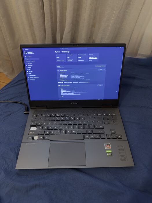 HP OMEN 15 (RTX2060) (AMD Ryzen 7 4800h)| 1TB | 144hz | Zestaw Attack