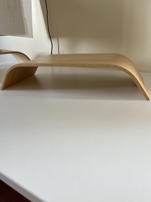 Curved Wood Monitor Stand – 4 Units Available64729827562369120