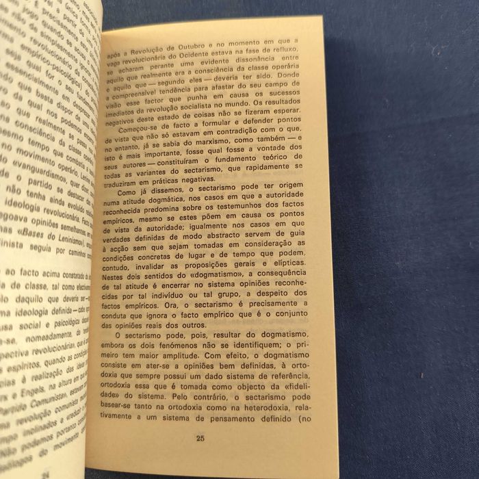 Georg Lukacs e Adam Schaff - Sobre o conceito de consciência de classe