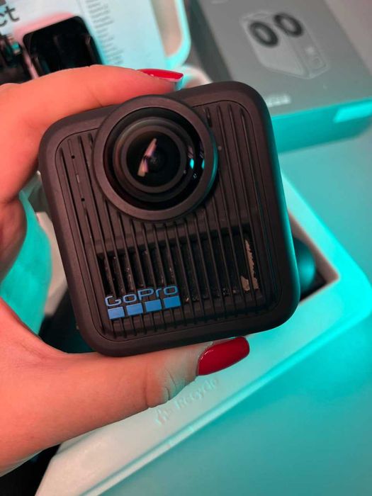 Екшн-камера GoPro Max 2 із захисними лінзами