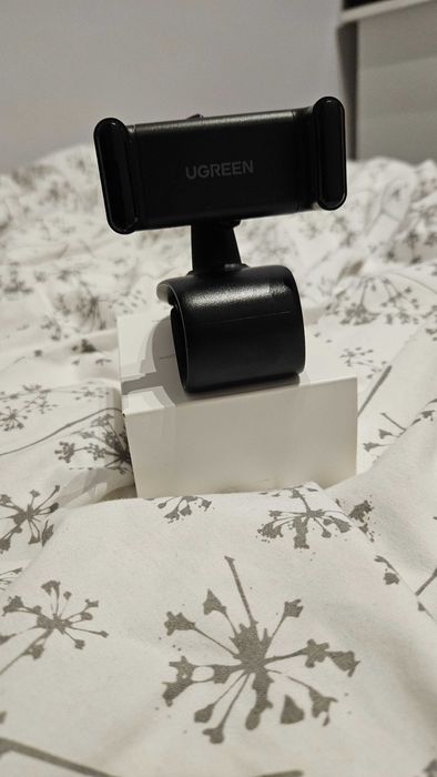 Uchwyt Samochodowy Na Telefon Na Deskę Rozdzielczą Zaciskowy UGREEN