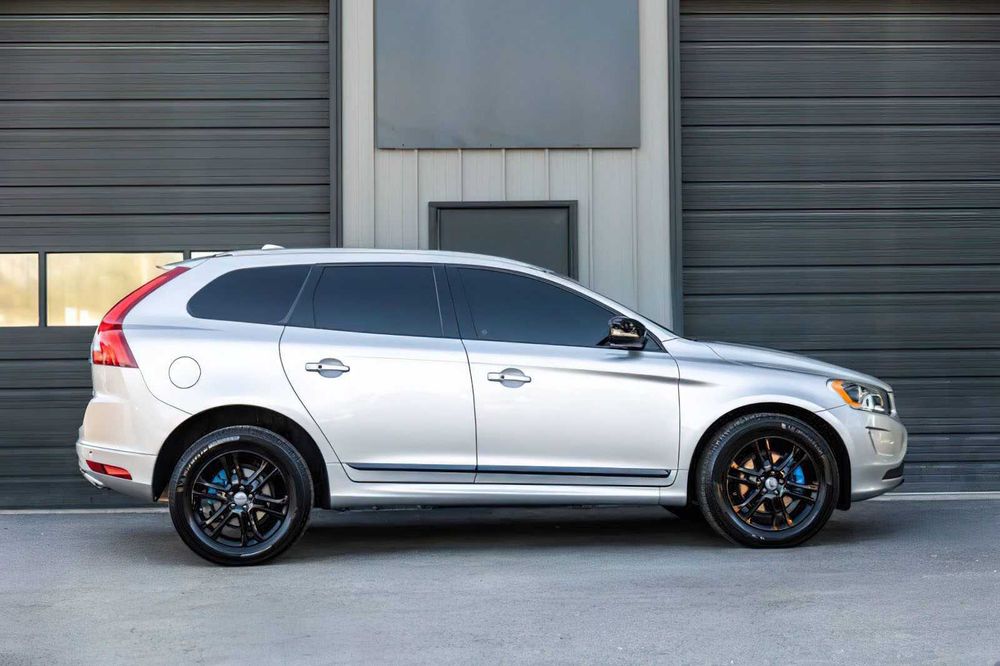 Volvo XC60 T5 Premier      2016
