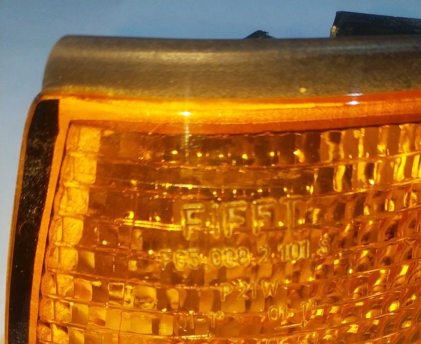 bmw 3  e36 купе кабриолет левый поворотник повторитель м3