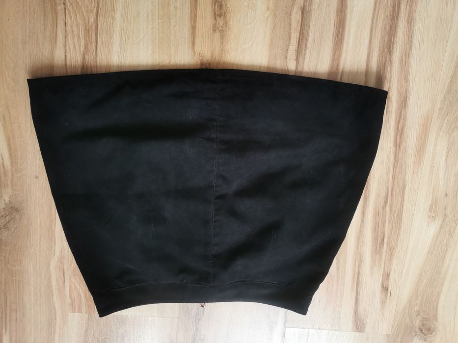 Zamszowa spódnica z zamkiem M/38 H&M