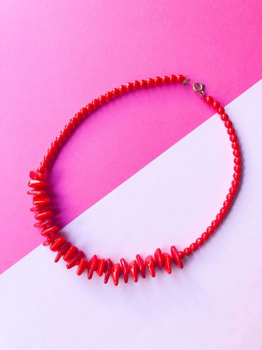 Pop-artowe VINTAGE czerwone korale „chilli” unikat z RFN dla konesera