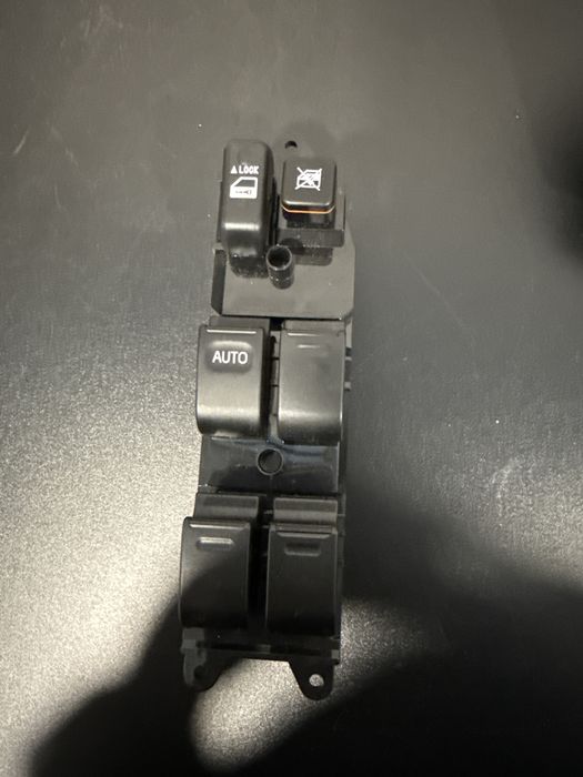 COMANDO DOS VIDROS TOYOTA COROLA E12  ANO 2005